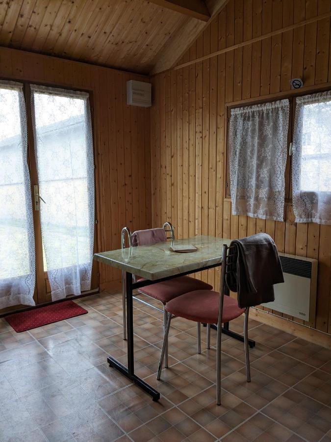 Au Petit Chalet D'Illiers Combray - Salle D'Eau Uniquement Εξωτερικό φωτογραφία